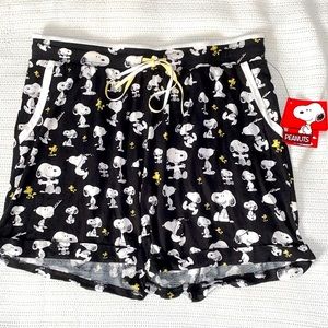 Peanuts Snoopy Womens PJ Boxer Shorts Size S - NEW